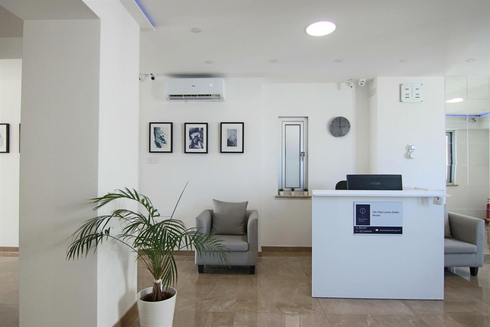 Phaedrus Living: Luxury Suite Nicosia 509 Esterno foto